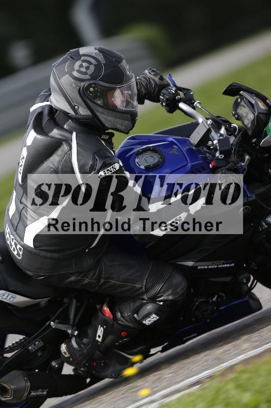 Archiv-2025/53 16.09.2025 Track Day Domi Aegerter ADR/Gruppe gruen/80